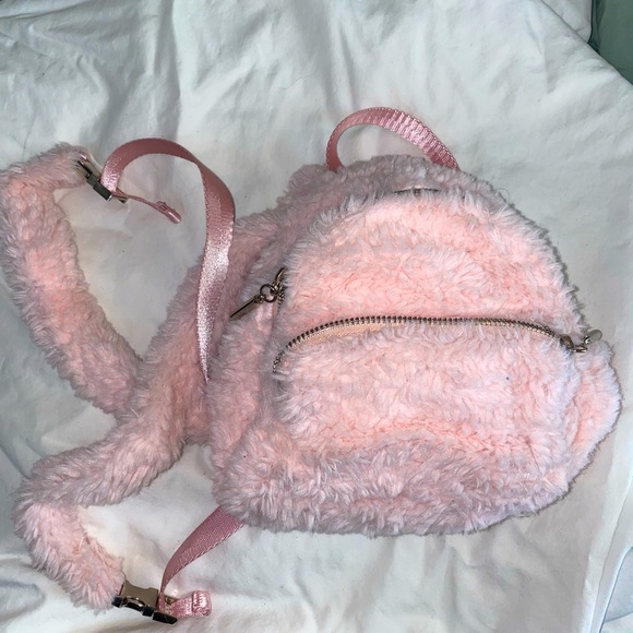 Fuzzy mini backpack - Picture 1 of 3